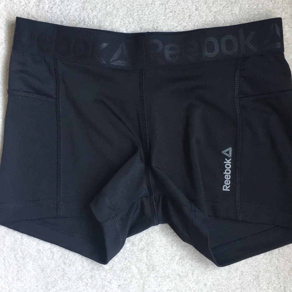 Reebok fit knit sh Training sz S with tags